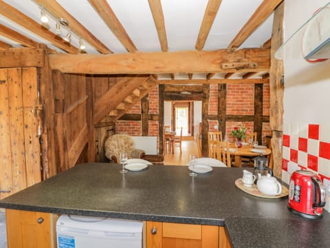 Fridge, dishwasher, electric kettle, toaster