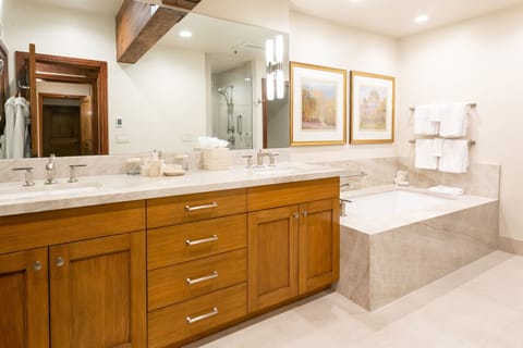 Townhome, 4 Bedrooms | Bathroom