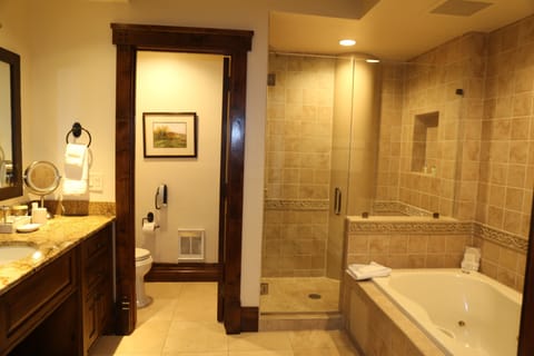 Suite, 2 Bedrooms | Bathroom