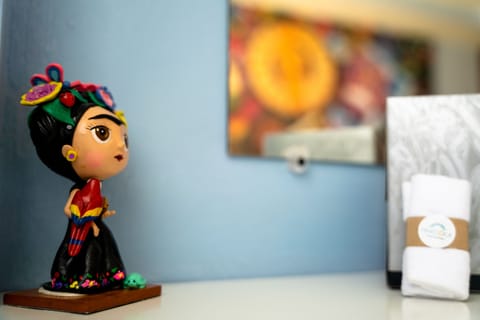 Deluxe Room | In-room safe, iron/ironing board, free WiFi, bed sheets