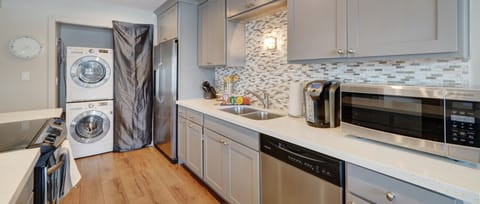 A fully equipped kitchen where you can cook your meals 24/7!