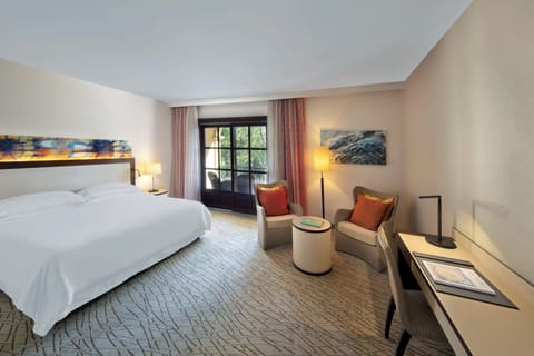 Superior Room, 1 King Bed, Balcony, Resort View | Premium bedding, free minibar, in-room safe, desk