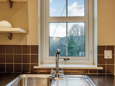 Kitchen | Allt na Criche - Gaskbeg Farm, Laggan