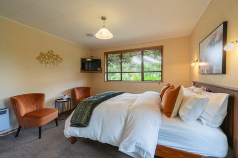 Deluxe Double Room | Egyptian cotton sheets, premium bedding, down comforters, pillowtop beds