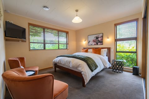 Deluxe Double Room | Egyptian cotton sheets, premium bedding, down comforters, pillowtop beds