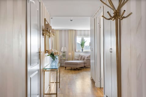 Suite, 2 Twin Beds, Non Smoking | Desk, blackout drapes, cribs/infant beds, free WiFi