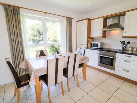 Fridge, dishwasher, electric kettle, toaster