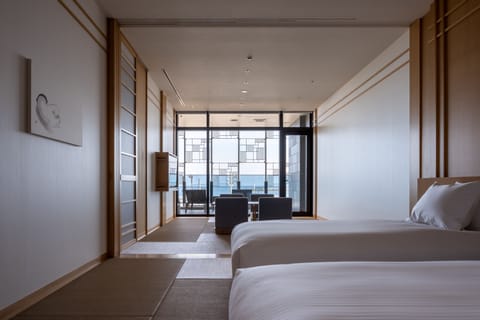 Superior Ocean View with Tatami, Non-smoking | Down comforters, free minibar, in-room safe, blackout drapes