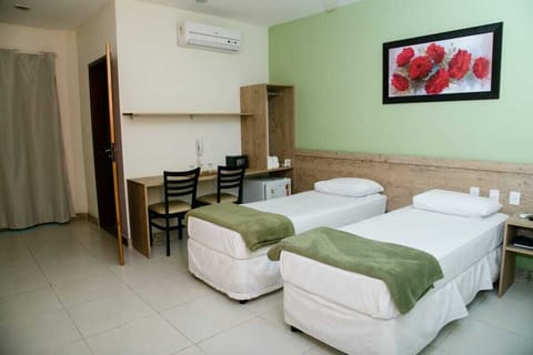 Deluxe Suite, Multiple Bedrooms | Blackout drapes, free WiFi