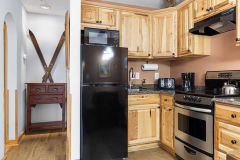 Apartment (1 Bedroom) | Interior