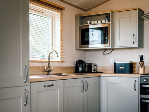 Kitchen area | Cledan, Aberaeron