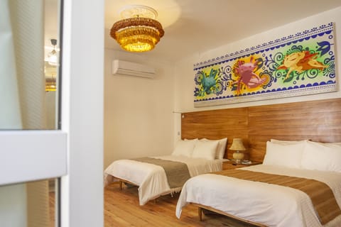 Deluxe Double Room | In-room safe, individually decorated, individually furnished