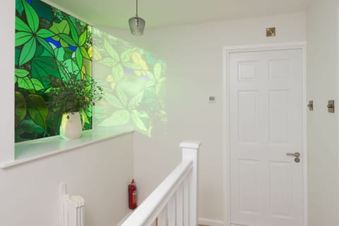 Maris Cottage, St Agnes. Ground floor: Head up the stairs to the first floor