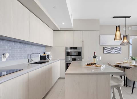 Fully-equipment kitchen