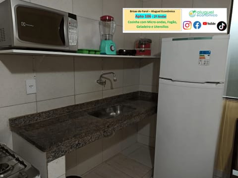 Apartment | Private kitchen | Fridge, microwave, cookware/dishes/utensils