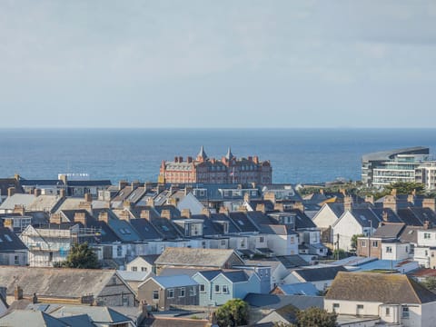 Setting | Apartment 19, Newquay