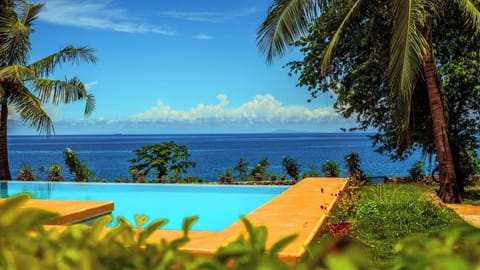 Holiday Home | Beach/ocean view