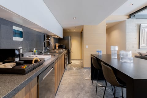 Deluxe Apartment, 1 Bedroom, Patio | Private kitchen | Full-size fridge, microwave, oven, stovetop