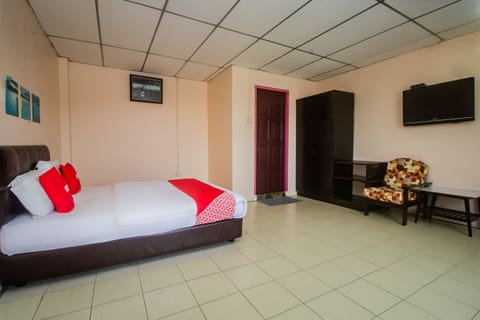 Deluxe Double Room | Free WiFi, bed sheets