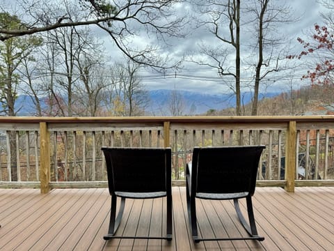 CHRISTMAS UPPER DECK VIEW