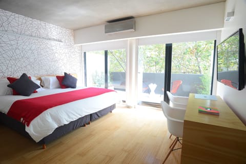 Deluxe Room, Balcony | 1 bedroom, premium bedding, minibar, in-room safe