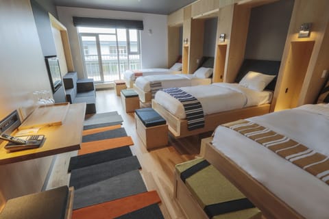 Private Dormitory, Gare Building | Premium bedding, down comforters, in-room safe, desk