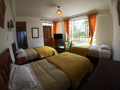 Triple Room, Private Bathroom | Cribs/infant beds, rollaway beds, free WiFi, bed sheets