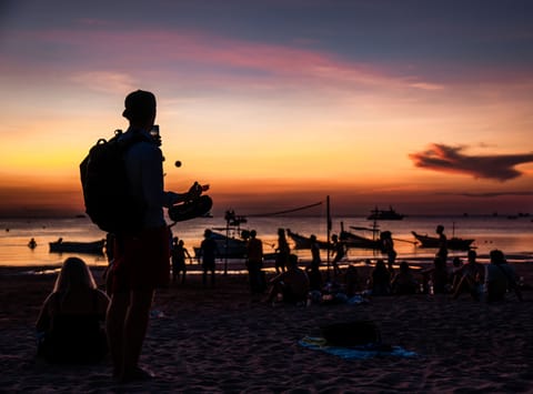 Beach nearby, beach bar