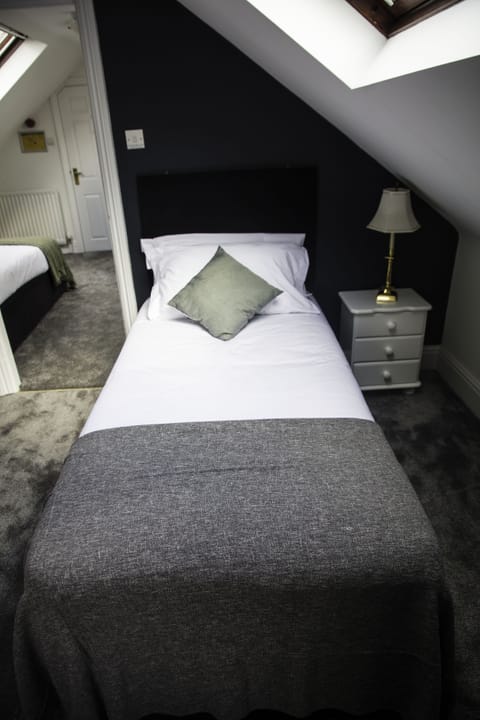 Standard Triple Room | Egyptian cotton sheets, premium bedding, individually decorated