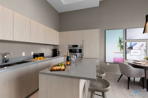 Fully-equipment kitchen