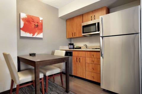 Suite, Two Double Beds, Non-Smoking | Private kitchen | Full-size fridge, microwave, stovetop, dishwasher