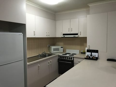 King 4 - 5 | Private kitchen | Fridge, microwave, electric kettle, toaster