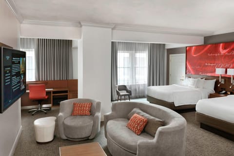 Junior Suite, Multiple Beds | Living area | Smart TV, Netflix