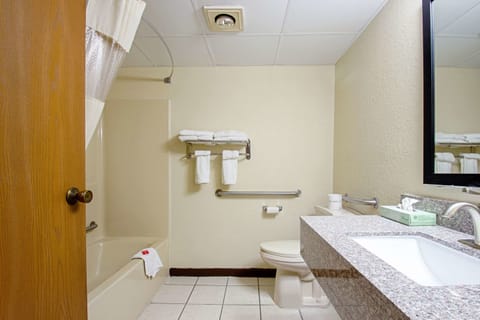 Room, 2 Queen Beds, Accessible, Non Smoking | Bathroom | Combined shower/tub, hair dryer, towels