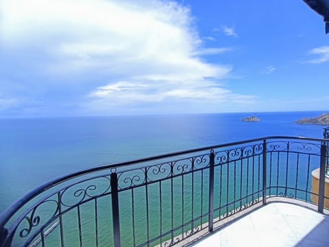 Panoramic Apartment | Balcony view