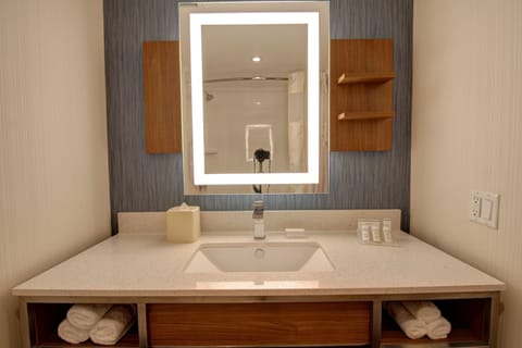 Room, 2 Queen Beds | Bathroom sink