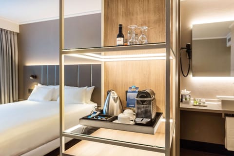 Minibar, in-room safe, desk, soundproofing