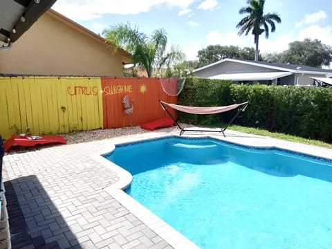 Heated Pool, Floats, Hammock, Out Door Games!
