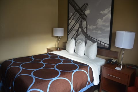 Room, 1 Queen Bed, Non Smoking | 1 bedroom, desk, blackout drapes, iron/ironing board