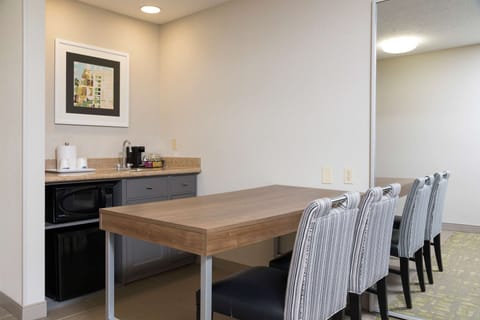 Suite, 2 Queen Beds, Refrigerator & Microwave (Wet bar) | Private kitchen | Fridge, coffee/tea maker