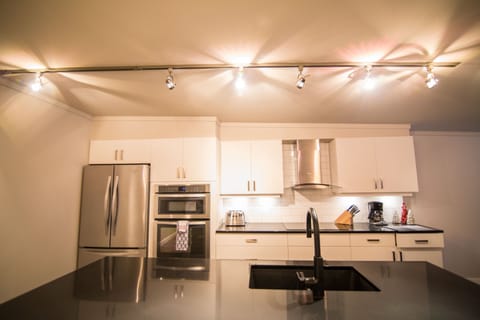 Condo | Private kitchen | Full-size fridge, microwave, oven, stovetop