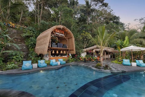 Poolside bar