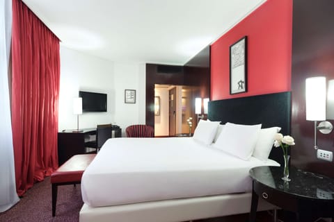 Superior Room | Premium bedding, down comforters, minibar, in-room safe