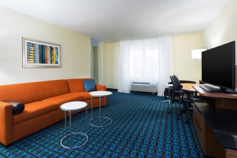 Executive Suite, 1 Bedroom | In-room safe, desk, blackout drapes, iron/ironing board