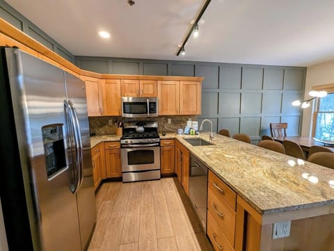 Fully equipped kitchen