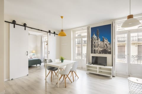 City Apartment, 1 Bedroom, City View | Laptop workspace, iron/ironing board, free cribs/infant beds