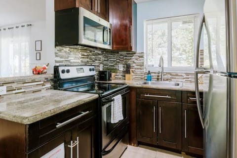 Fully equipped kitchen