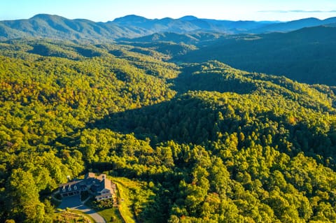 Land around house is wide open with the best views, almost only house in sight!