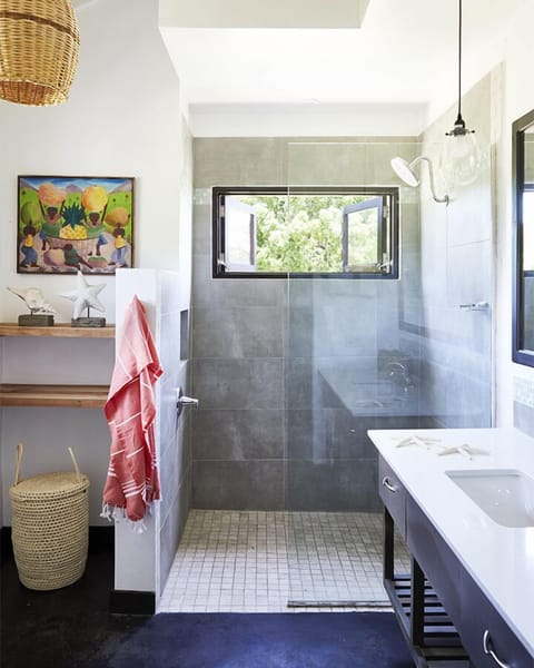 Villa, 4 Bedrooms (Calabash Bay) | Bathroom | Combined shower/tub, rainfall showerhead, free toiletries, hair dryer