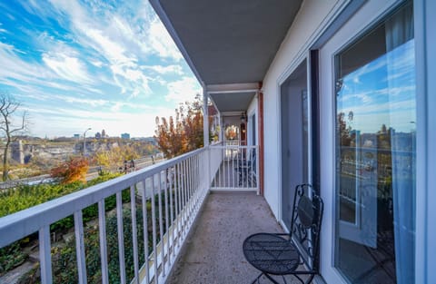 Deluxe Suite, 2 Bedrooms | View from room